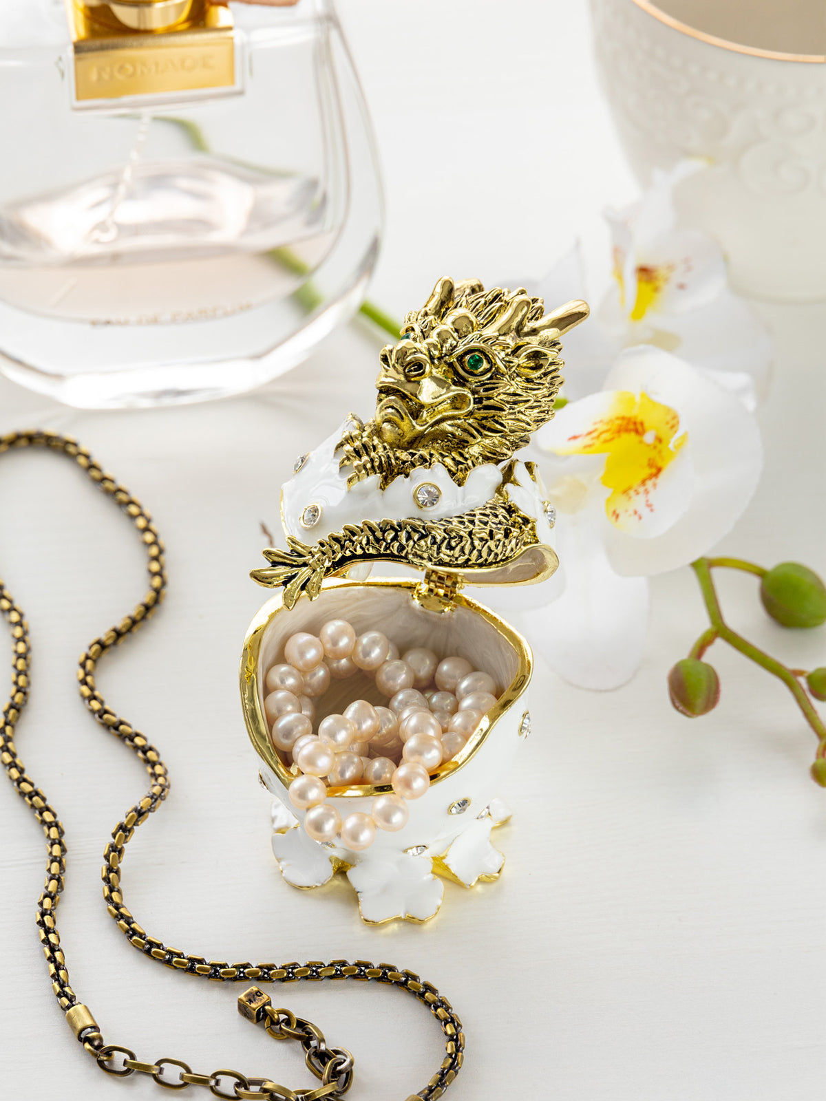 Keren Kopal Golden Dragon white egg