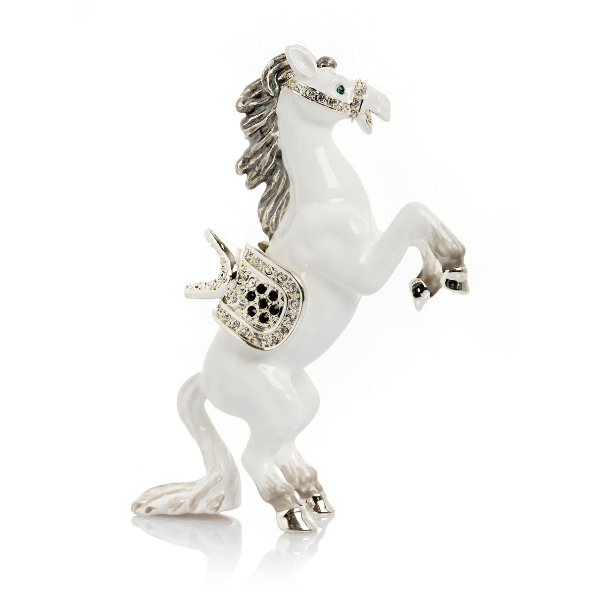 Keren Kopal White Horse