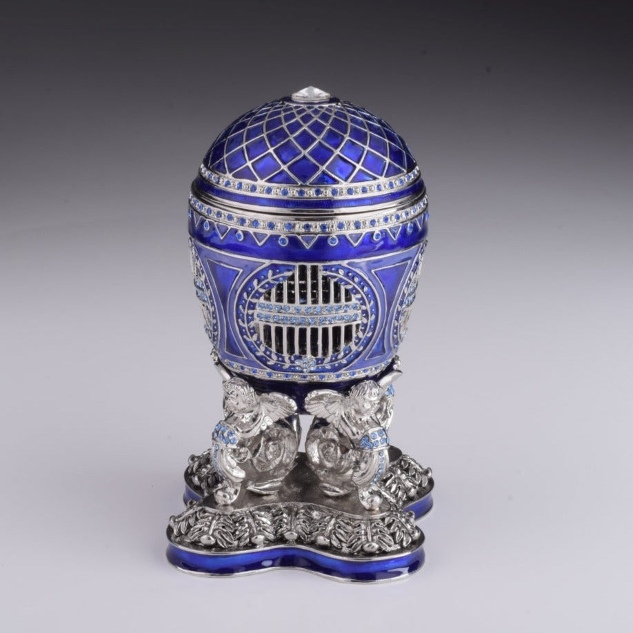 Keren Kopal Blue Russian Egg with Man Riding Horse Surprise Inside