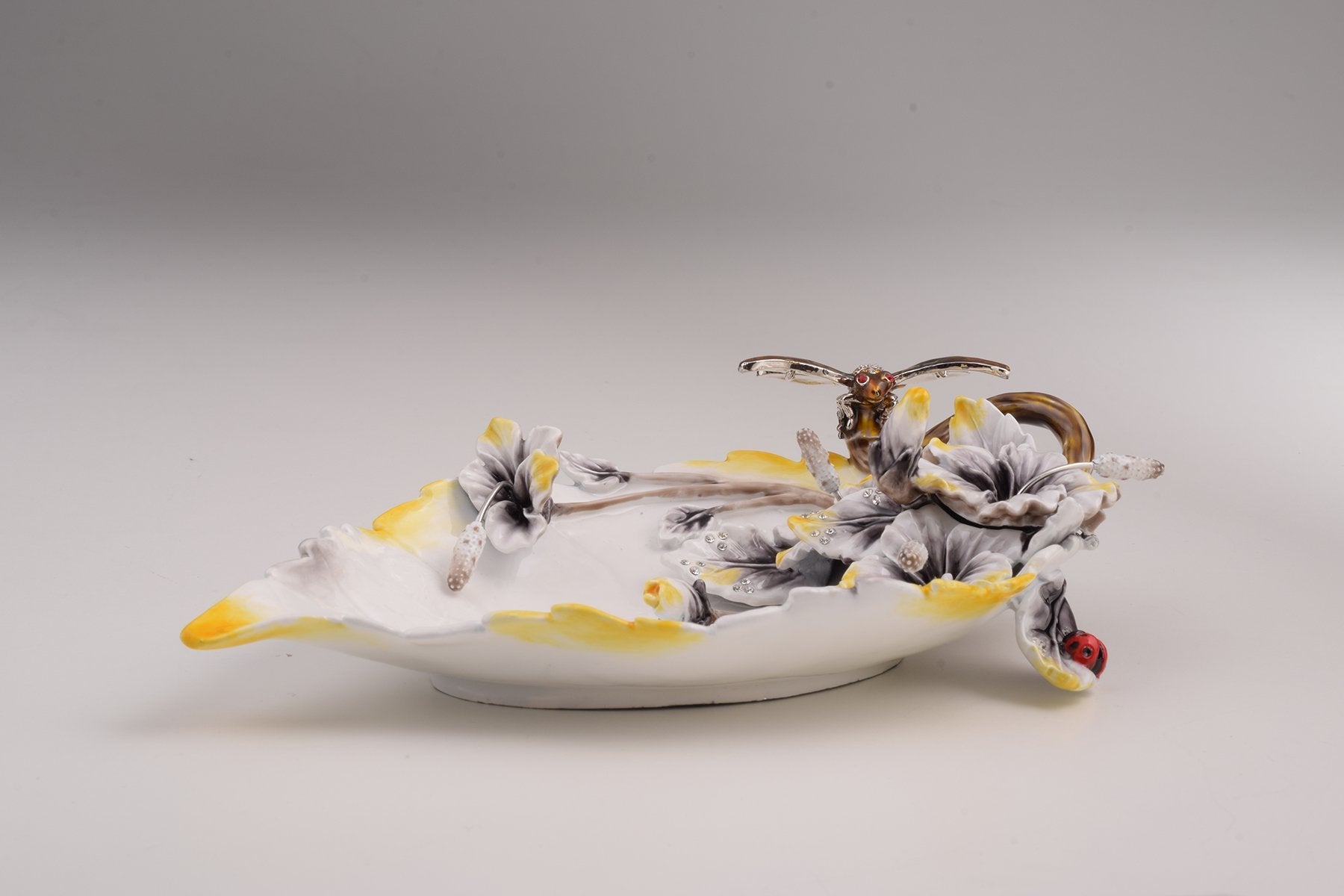 Keren Kopal White Plate with Flowers