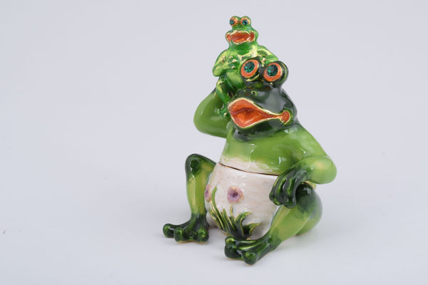 Mother Frog and Baby Frog