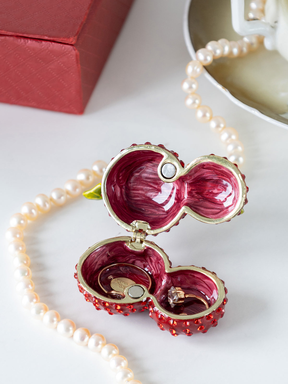 Keren Kopal Cherry Trinket Box