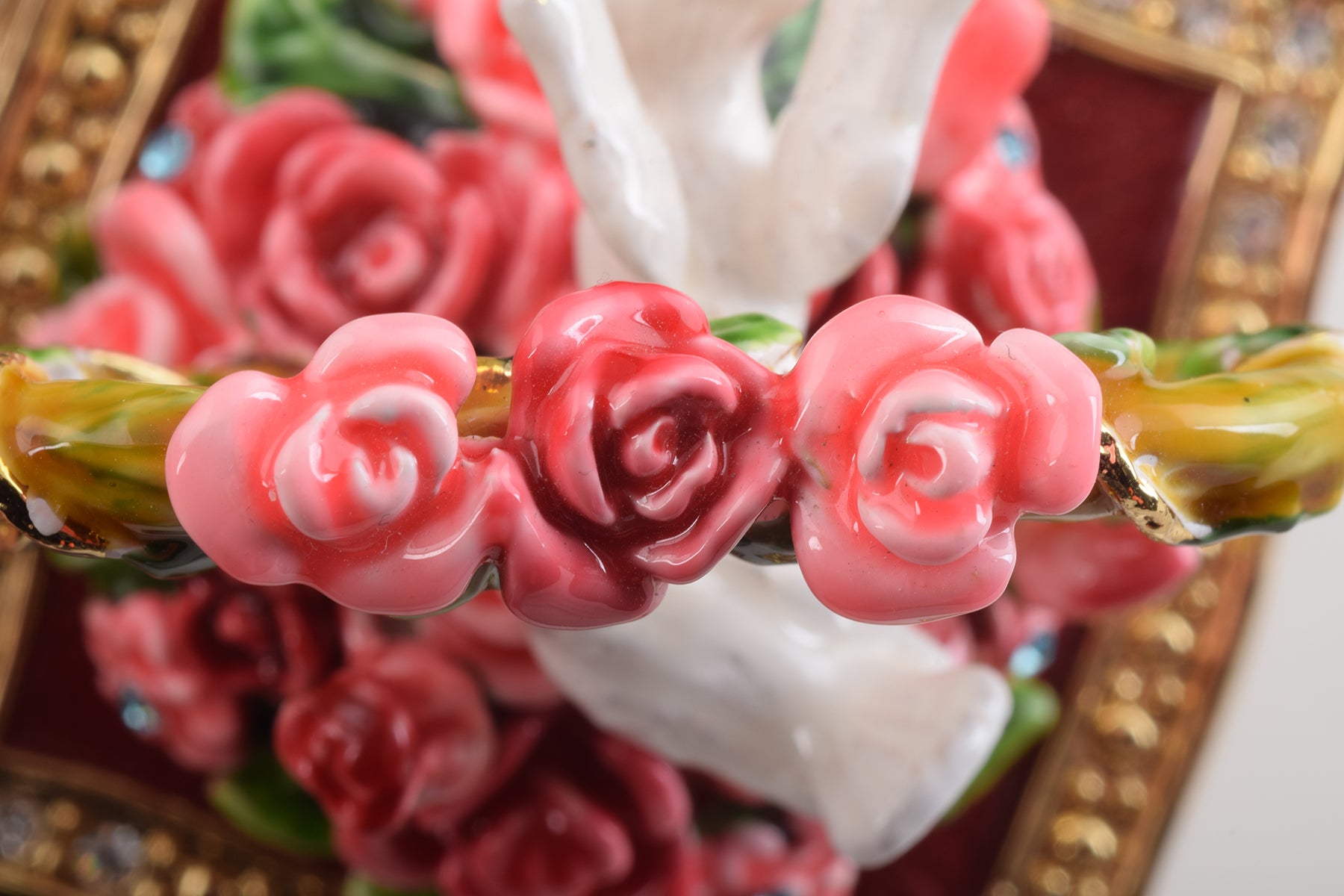 Keren Kopal Red Decorated Box with Roses and Two White Doves