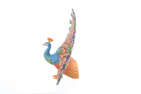 Keren Kopal Colorful Peacock