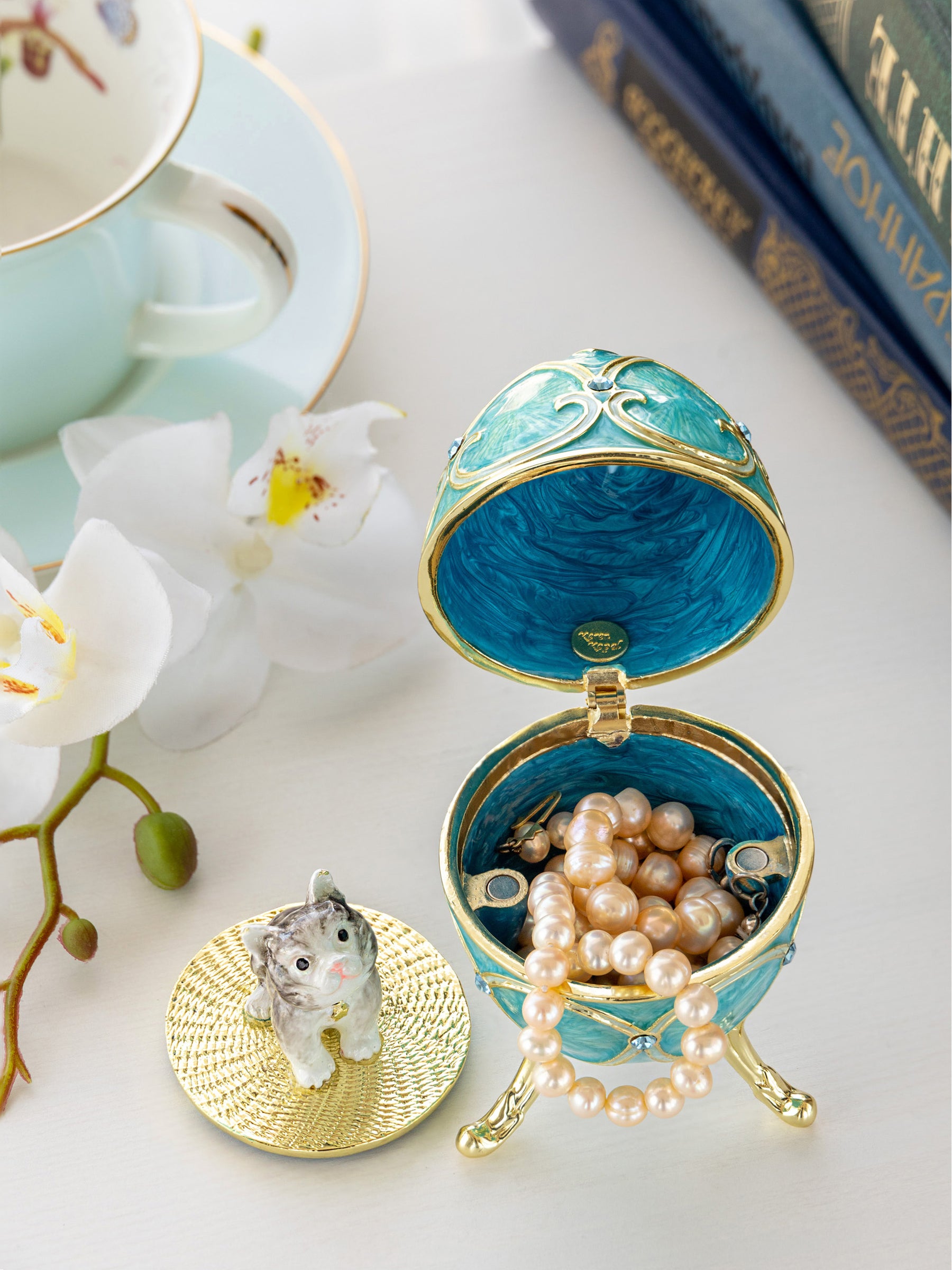 Keren Kopal Turquoise Easter Egg with Cat Hidden compartment