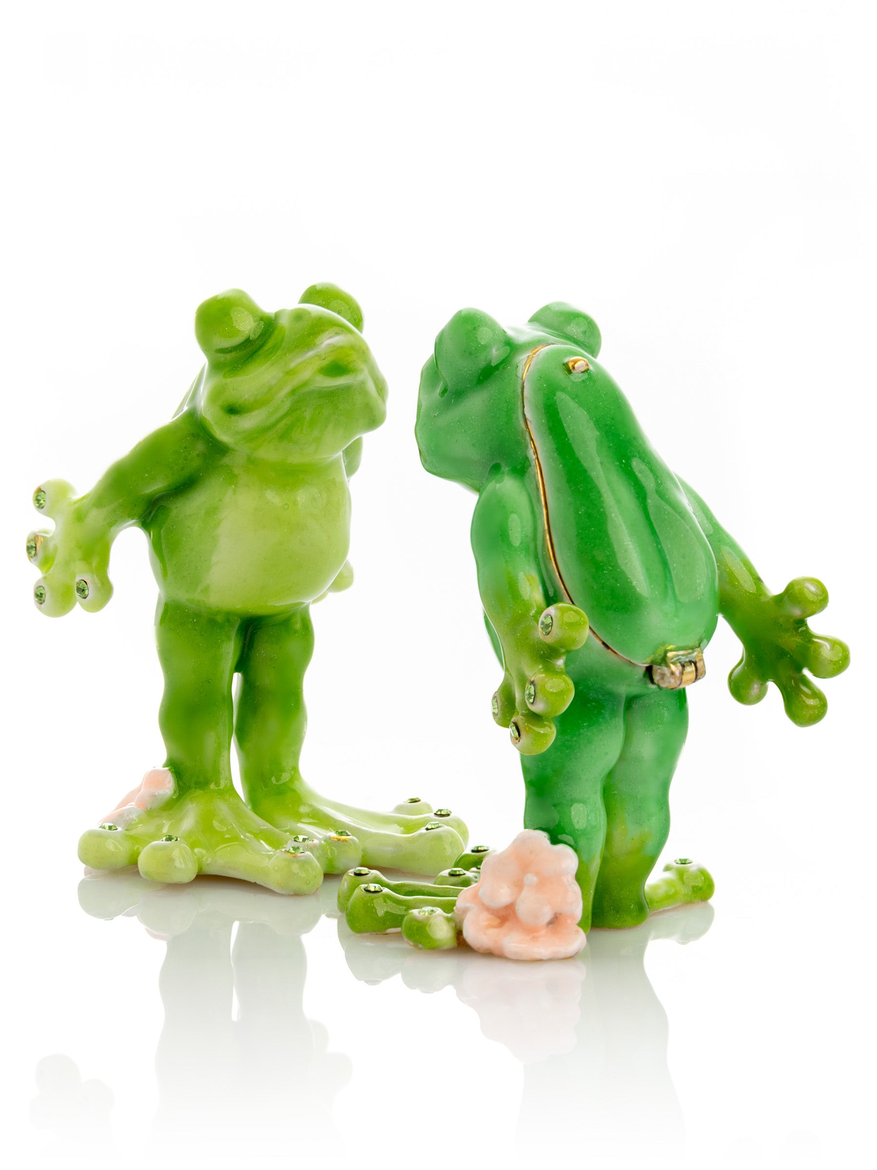 Kissing Frogs trinket box