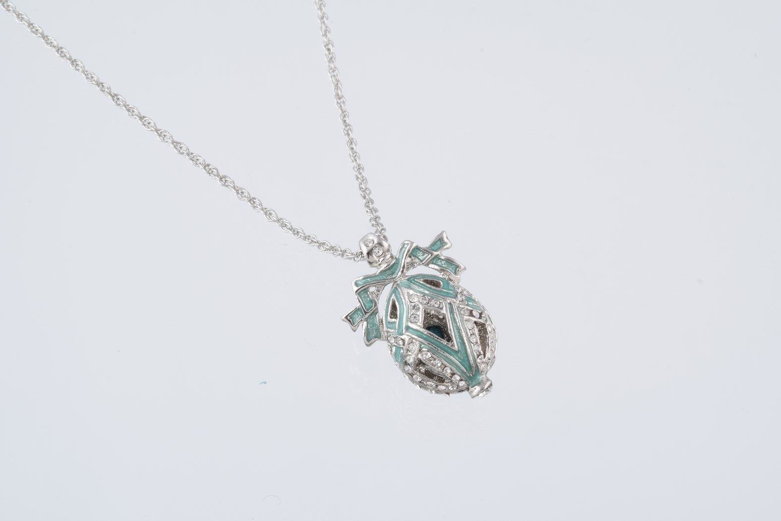 Keren Kopal Silver & Light Green Egg Pendant Necklace