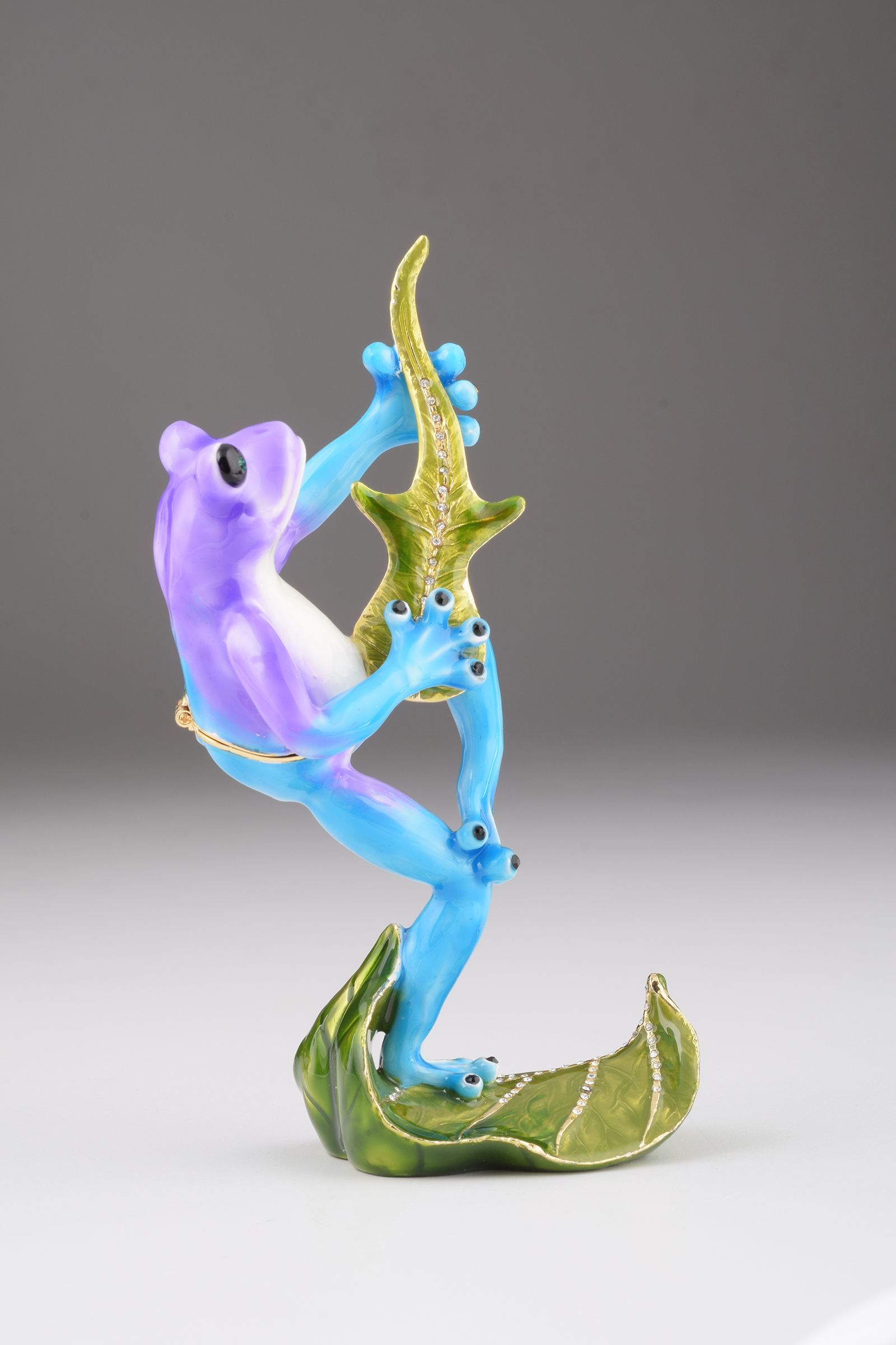 Keren Kopal Guitar Playing Frog  144.00