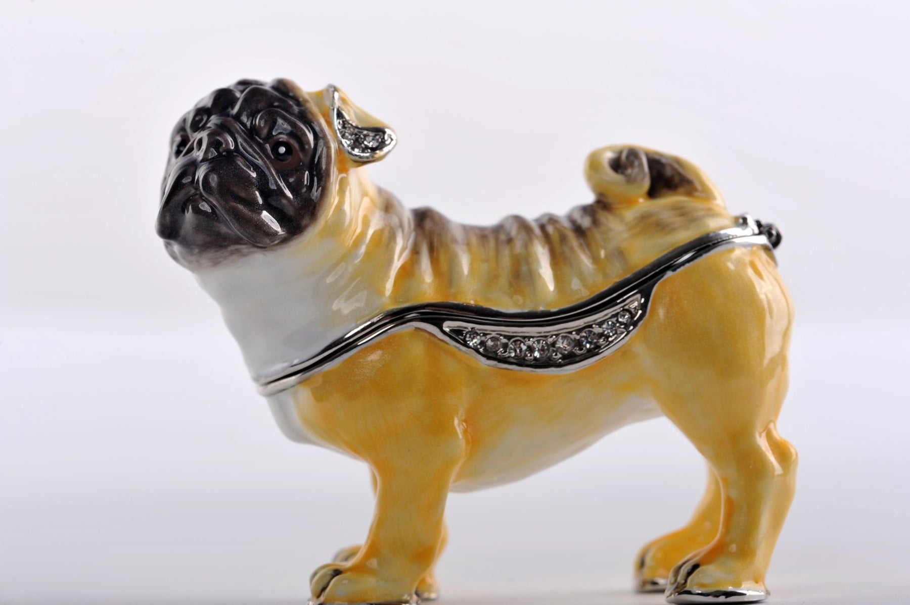 Keren Kopal Pug Dog  48.25