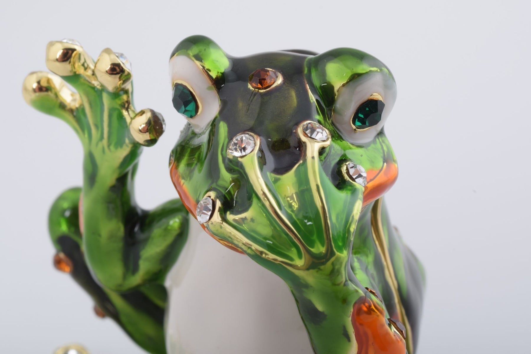 Green Frog Speak No Evil trinket box Keren Kopal